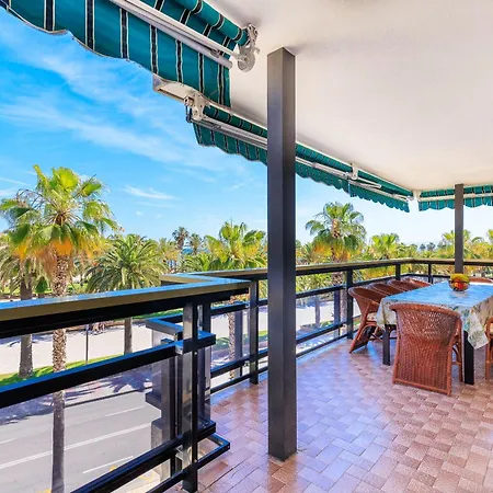 Anagabu Beach Planetcostadorada Apartment *